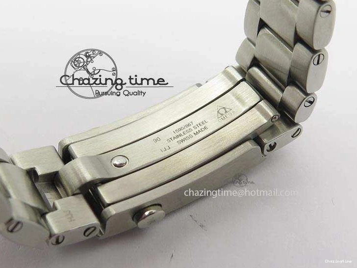 0308 Planet Ocean SS Bp Maker 45mm Black Bezel On SS Bracelet A OnTrend 8218